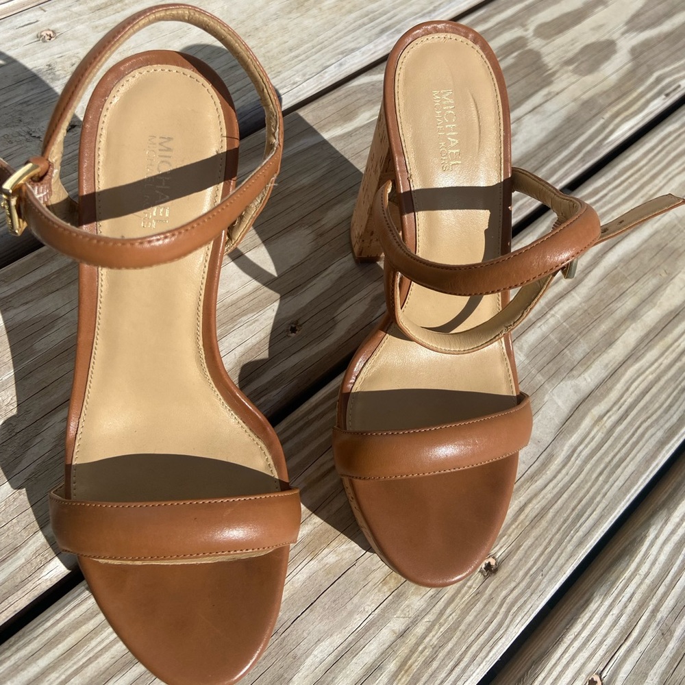 MICHAEL Michael Kors Women’s 7 Tan Strappy Heel